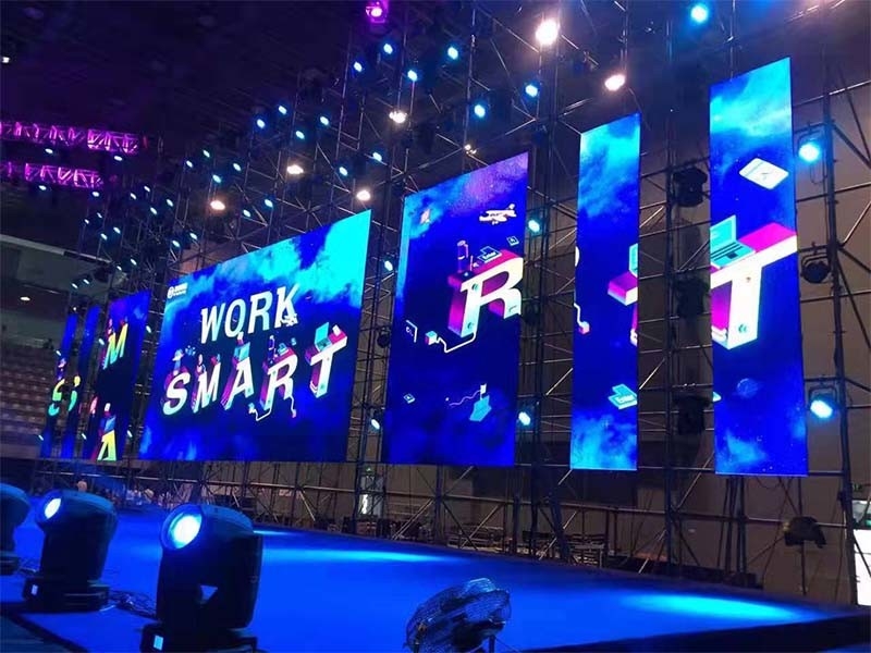 800nits Indoor Rental Led Screen P4.81 RGB Przenośna gigantyczna ściana wideo